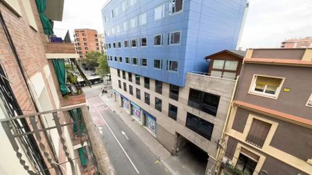 Carrer de Sant Roc, Barcelona, Catalonia 08014 - Photo 2