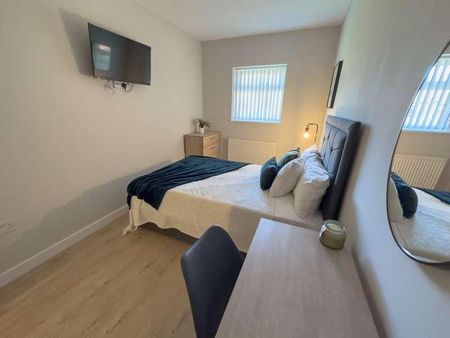 Kensington, L7 - Photo 4