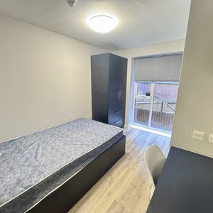 Premium Studio, City Centre, NG1, Nottingham - Photo 2