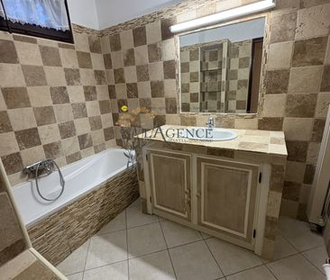 Location Appartement 4 pièces 88m² BASTIA 20200 - Photo 3