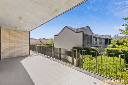 Light-Filled Contemporary Living in Turner - Photo 3