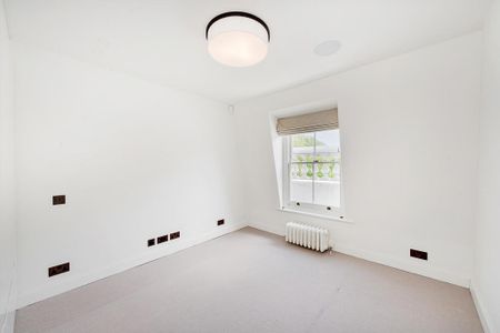 3 bedroom flat to rent - Photo 4