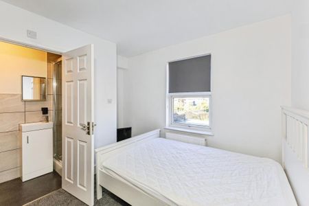 5 bedroom terraced house to rent - Photo 5