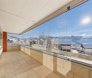 Modern living gem in Eggersriet, canton SG – freshly renovated - Photo 4