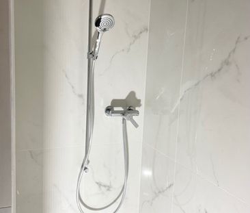 Superbe appartement neuf de 3,5 pièces avec beau dégagement - Photo 4