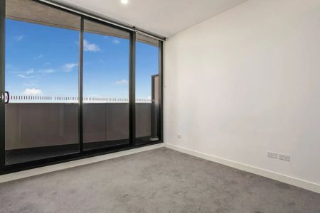 “Stylish one‑bedroom apartment in the heart of Hurstville” - Photo 2
