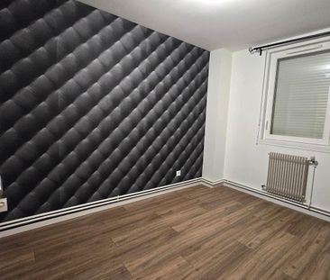 Location / Maison T5 - Photo 1