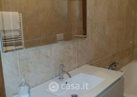 Appartamento in Affitto in zona Marina di Massa a Massa