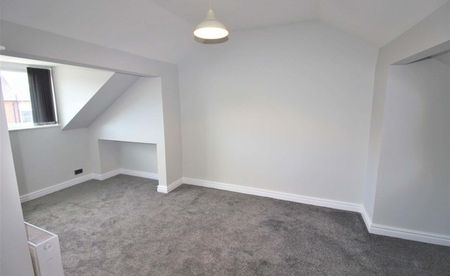 Woodhead Road, Sheffield, S2 - Photo 4