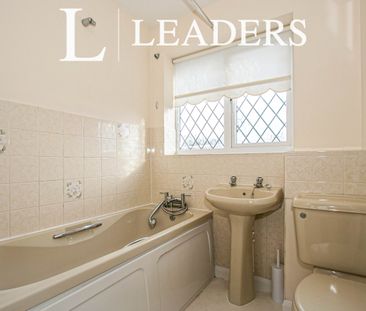 3 bedroom house to rent Doe Copse Way, New Milton, BH25 - Photo 6