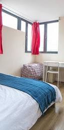 5 bedroom flat share to rent - Photo 1