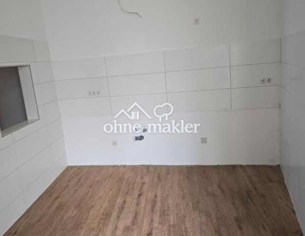 Dachgeschosswohnung in Magdeburg (Sudenburg) - Foto 1