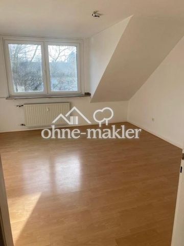 2,5-Dachgeschoss-Wohnung mit 78 m² in der ruhigen Arndtstraße im beliebten Kaiserstraßenviertel - Foto 2