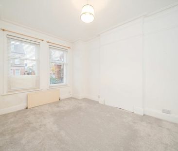 Hailsham Avenue - Photo 2