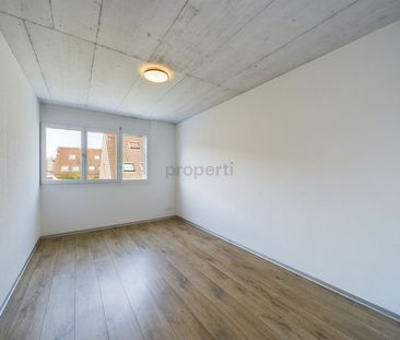 Modernes 5.5-Zimmer-Reihenhaus mit Keller, Pieterlen - Photo 6