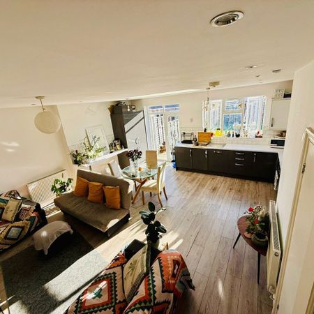 Room in a Shared House, Billet Road, E17 - Photo 4