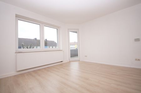 Gut geschnittene Wohnung in einem Vier-Parteinhaus - Photo 2