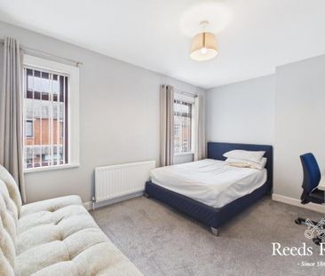 3 Baroda Parade, Ormeau, Belfast, BT7 3AD - Photo 5