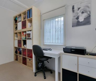 Charming Two-Bedroom Home with Timber Floors and Spacious Deck - Photo 2