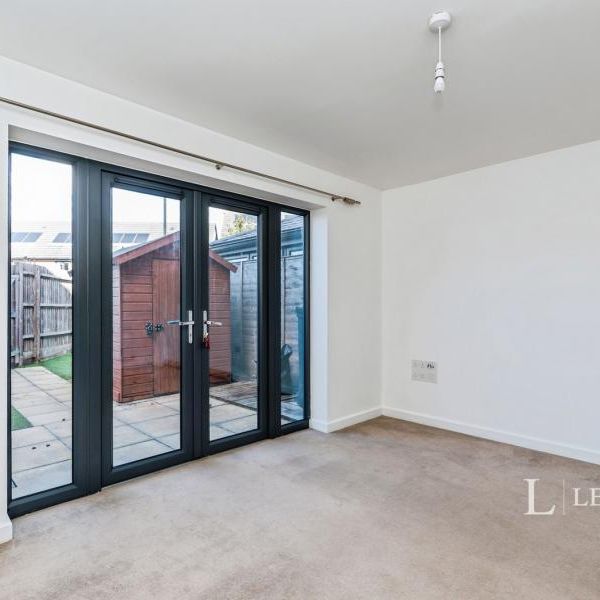 2 bedroom house to rent Mercator Close, Southampton, Hampshire, SO16 - Photo 1