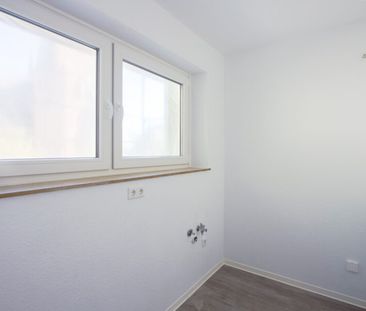 Blömker! Kleine Stadtwohnung in Gladbeck! Frisch renoviert! - Photo 1
