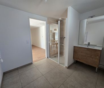 Location Appartement 3 pièces 79m² TALENCE 33400 - Photo 2