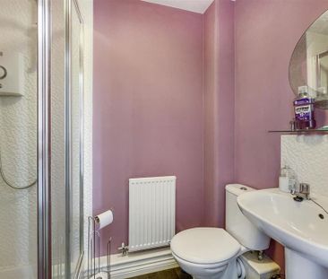 2 bedroom flat to rent - Photo 6