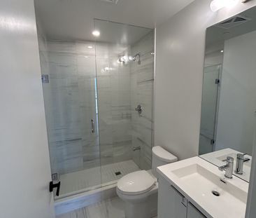 For Lease - 8 Interchange Way Unit# 2102, Vaughan, Ontario - Photo 6
