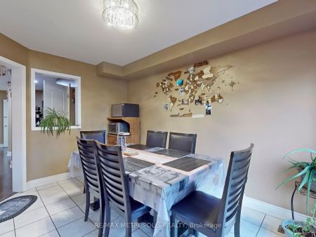 For Lease - 922 Tambourine Terrace Unit# Main, Mississauga, Ontario - Photo 2
