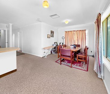 Cozy Home in East Dubbo - Photo 6