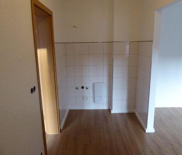 EXKLUSIV TOTALSANIERT GROßES WOHNZIMMER NEUES DUSCHBAD NEUER VINYLB... - Photo 6