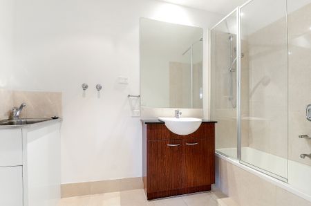 112/3-7A Alma Road, St Kilda VIC 3182 - Apartment For Rent | Domain - Photo 3