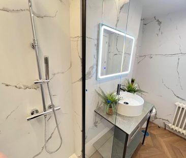 Calle de Valderribas, Madrid, Community of Madrid 28007 - Photo 5