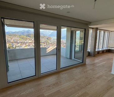 Exklusive 5,5-Zimmer-Wohnung im Pilatus-Tower - Photo 1