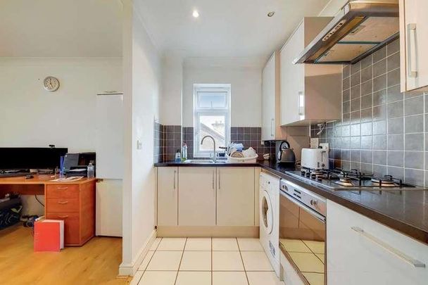 Draycott Avenue, Harrow, HA3 - Photo 1