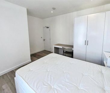 1 bedroom in a house share to rent - Photo 6