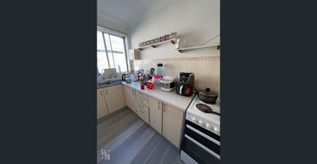 Fully Furnished-【Modern 2-Bedroom Apartment in Kingsford | Fully Furnished | Walk to UNSW】 - Photo 5