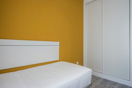 Calle de las Hileras, Madrid, Community of Madrid 28013 - Photo 5