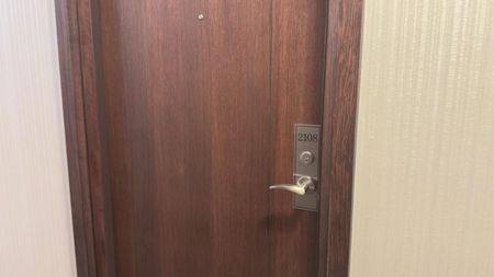 For Lease - 339 Rathburn Road Unit# 2108, Mississauga, Ontario - Photo 5