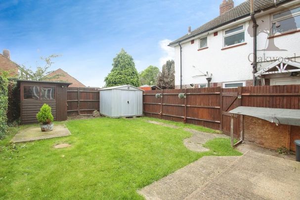 2 bedroom maisonette to rent - Photo 1