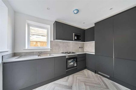 Portland Road, London, SE25 - Photo 2