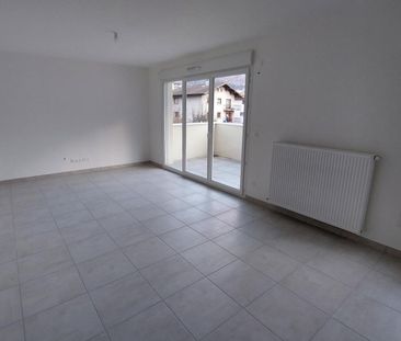 location Appartement T3 DE 65.44m² À CLUSES - Photo 5