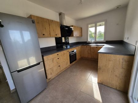 Location maison 4 pièces, 78.00m², Étrépagny - Photo 5