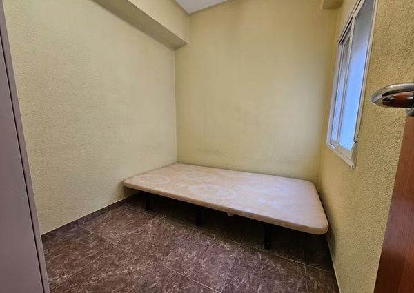 Carrer de Joaquín Marín, Valencia, Valencian Community 46035