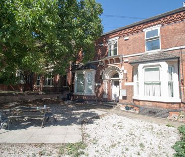 2 Bed Flat, Burns Street, NG7 - Photo 6