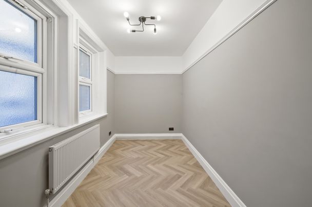 2 bed flat to rent in Richmond Hill, Bournemouth, BH2 - Photo 1
