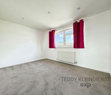 4 bedroom detached house to rent - Photo 6