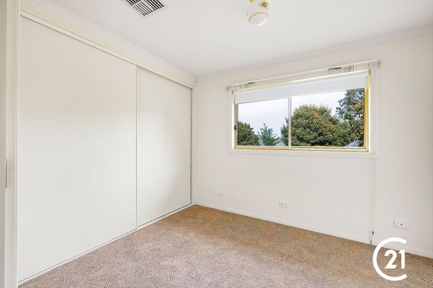 Like New - Immaculate Established Family Home - Photo 1