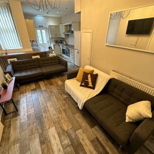 Prescot Road, L7 - Photo 1