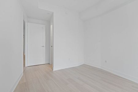 For Lease - 25 Cordova Avenue Unit# 305, Toronto, Ontario - Photo 4